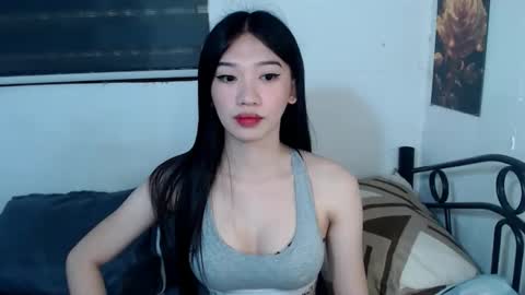 Snapshot of prettycumnotes69 chatting on 12-01-25, 08:41 ASHLEY online show from 12-01-25, 08:41