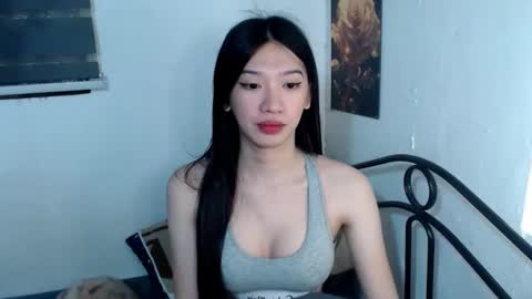 Snapshot of prettycumnotes69 chatting on 12-03-25, 06:43 ASHLEY online show from 12-03-25, 06:43