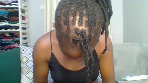 PrettyEla online show from 01-13-26, 12:27