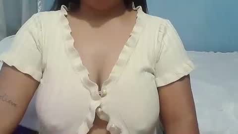prettygirl_ynna online show from 03-06-26, 03:25