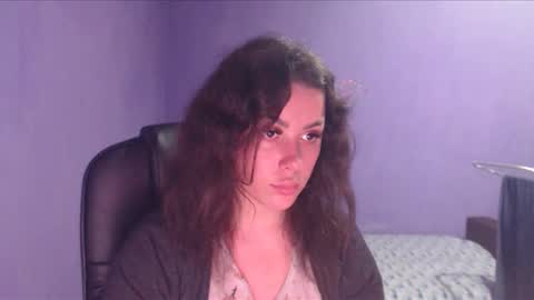 prettyjulliette online show from 02-04-25, 06:38