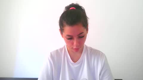 prettyjulliette online show from 09-21-25, 01:02