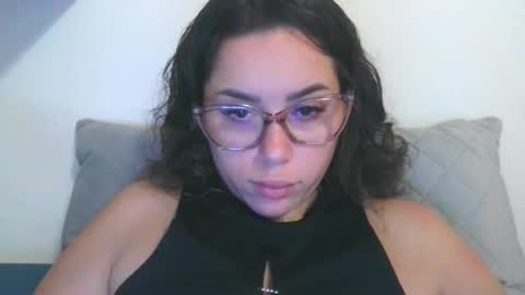prettyjulliette online show from 11-24-25, 02:06