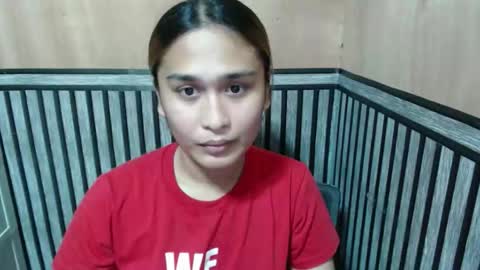 Kate online show from 10-16-25, 01:06