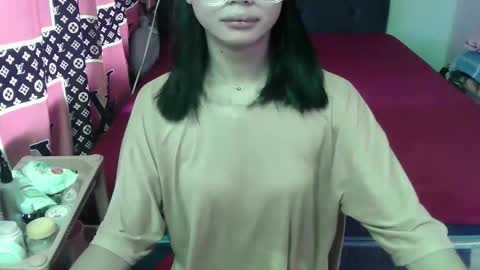 Snapshot of prettykhelcy chatting on 05-28-26, 01:25 prettykhelcy online show from 05-28-26, 01:25