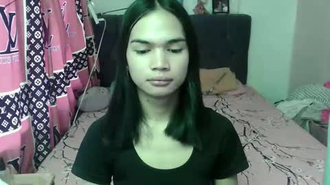 Snapshot of prettykhelcy chatting on 06-02-26, 12:56 prettykhelcy online show from 06-02-26, 12:56