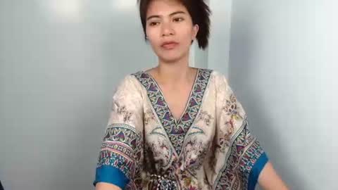 prettylittle_lady online show from 05-19-26, 01:00