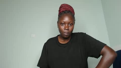 Lizzy online show from 02-25-25, 08:03