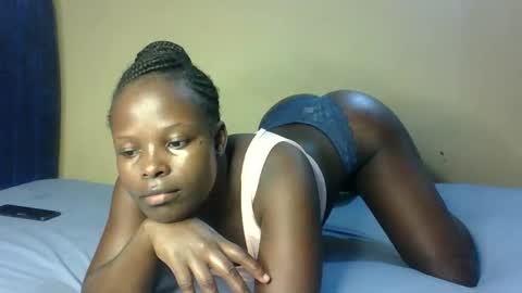 Melly online show from 10-19-25, 06:08