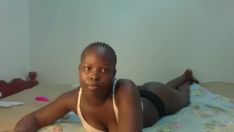 Melly online show from 04-24-26, 01:13