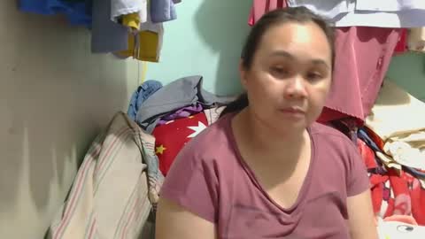 Nhing online show from 12-21-24, 04:14
