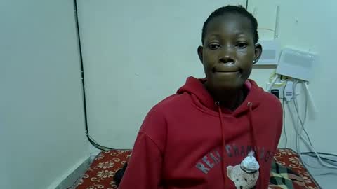 Pretty Queen online show from 11-09-25, 05:55