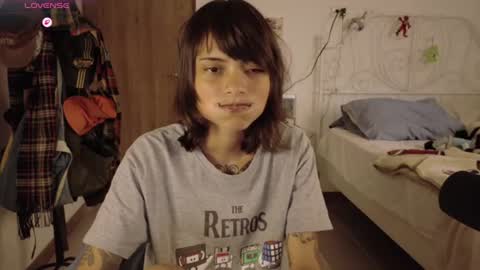 Snapshot of prettyrare chatting on 07-22-26, 09:06 Juli online show from 07-22-26, 09:06