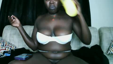 prettyreen online show from 02-05-25, 03:09