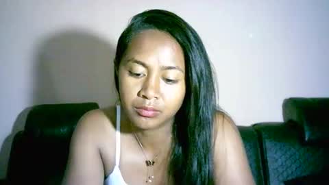Snapshot of prettysexy3601 chatting on 10-21-25, 02:45 prettysexy3601 online show from 10-21-25, 02:45