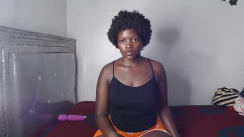 prettysmiles1 online show from 09-19-25, 09:11