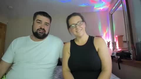 prettystarmn online show from 10-28-25, 03:21