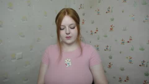 Snapshot of prettyvalerii_ chatting on 06-24-26, 12:37 Valeri online show from 06-24-26, 12:37