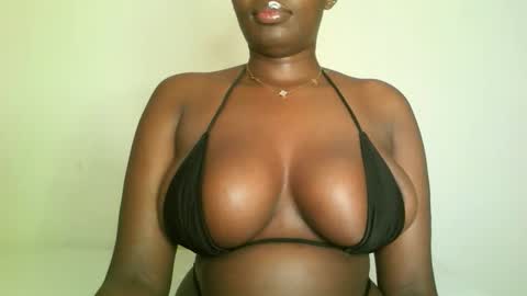 prettyvishy online show from 03-28-26, 06:18