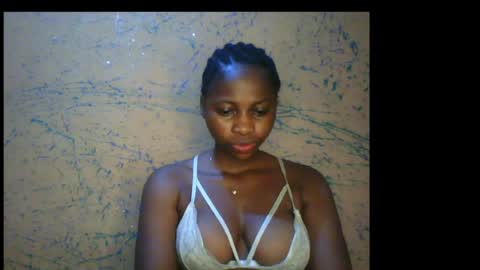 prettyxxpac online show from 04-26-26, 01:03