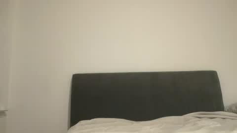 Snapshot of prettyyykittyyy22 chatting on 06-15-26, 03:42 prettyyykittyyy22 online show from 06-15-26, 03:42