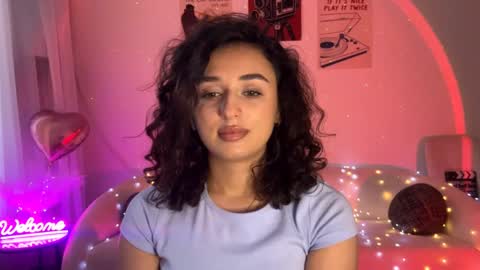 Sofi online show from 04-25-26, 01:41