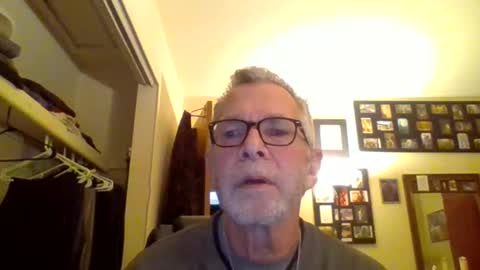 Snapshot of primalpassion chatting on 12-31-24, 06:24 slut4ever online show from 12-31-24, 06:24