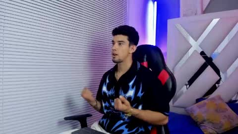 prince_arthur77 online show from 05-10-26, 05:51
