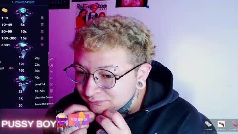 Prince online show from 01-08-26, 01:02