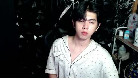 Snapshot of princecalix chatting on 05-23-26, 05:01 princecalix online show from 05-23-26, 05:01