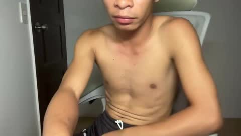 Charls online show from 04-27-26, 02:59