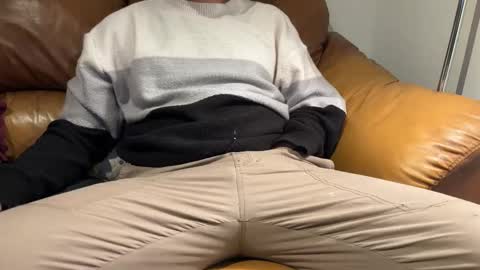 Snapshot of princefetish_ chatting on 01-15-25, 08:20 The Prince of Fetish online show from 01-15-25, 08:20