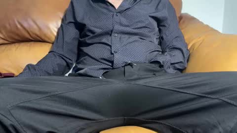 Snapshot of princefetish_ chatting on 03-12-25, 08:30 The Prince of Fetish online show from 03-12-25, 08:30