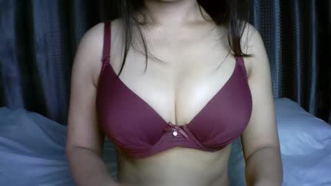   princess   online show from 11-29-25, 02:36