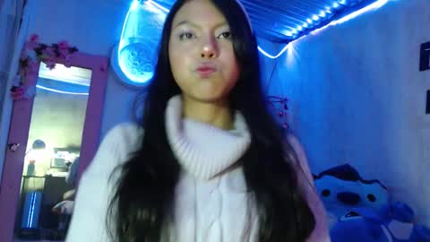 Snapshot of princess_elia chatting on 10-18-25, 11:38 Elia online show from 10-18-25, 11:38
