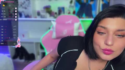 Lina online show from 01-11-25, 03:09