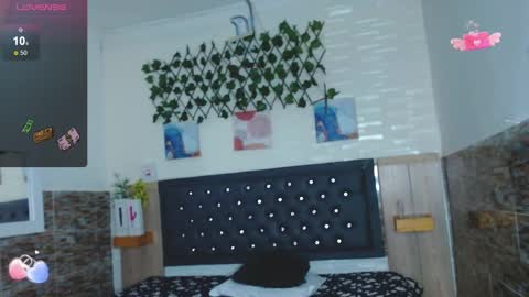 Princess Martinez online show from 02-05-25, 06:37