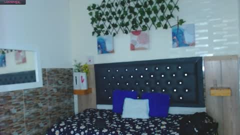 Princess Martinez online show from 02-12-25, 04:22