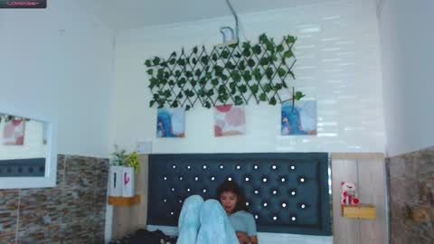 Princess Martinez online show from 03-11-25, 04:29