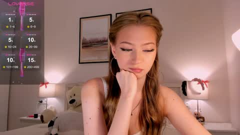 Princess Diana online show from 05-15-26, 07:43