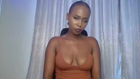 Snapshot of princess_princessa chatting on 02-02-25, 08:13 princess_princessa online show from 02-02-25, 08:13