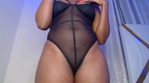 Snapshot of princess_princessa chatting on 10-22-25, 02:23 princess_princessa online show from 10-22-25, 02:23