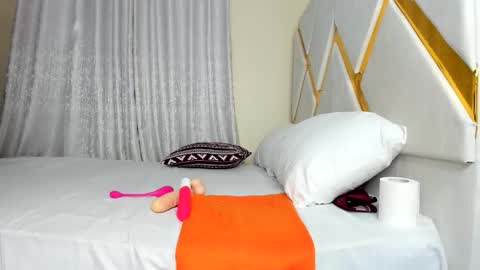 Snapshot of princess_princessa chatting on 05-23-26, 01:59 princess_princessa online show from 05-23-26, 01:59