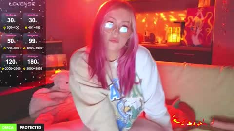 Yo Im Sofiee online show from 10-18-25, 01:19