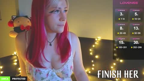 Yo Im Sofiee online show from 02-16-26, 01:18