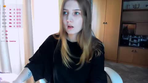 princessaalicc online show from 10-22-25, 09:20