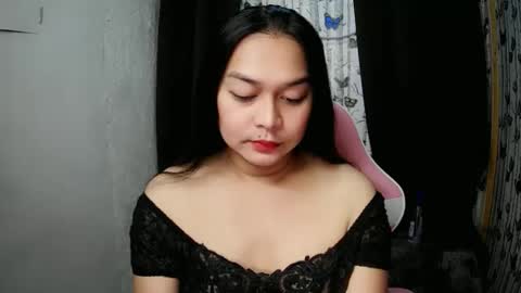 Snapshot of princessaimi69 chatting on 05-18-26, 01:13 Aimi online show from 05-18-26, 01:13