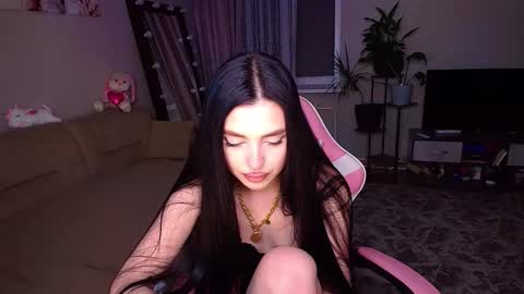 princessamira1 online show from 10-29-25, 03:36