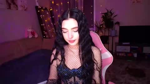 princessamira1 online show from 11-27-25, 03:58