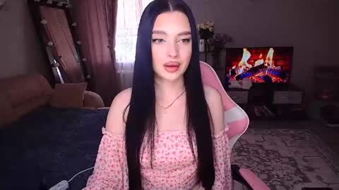Snapshot of princessamira1 chatting on 05-20-26, 09:04 princessamira1 online show from 05-20-26, 09:04